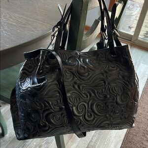 Textured Black Tote Bag with Swirl Detail nwot
